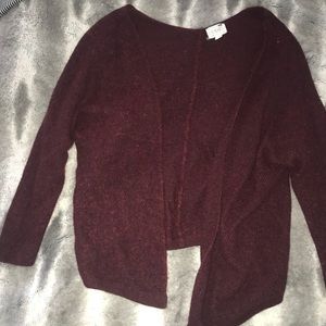Maroon sweater